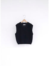 Load image into Gallery viewer, Oversized Vest-Navy
